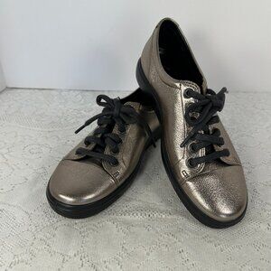 Ecco Women's Metallic Lace-Up Sneakers